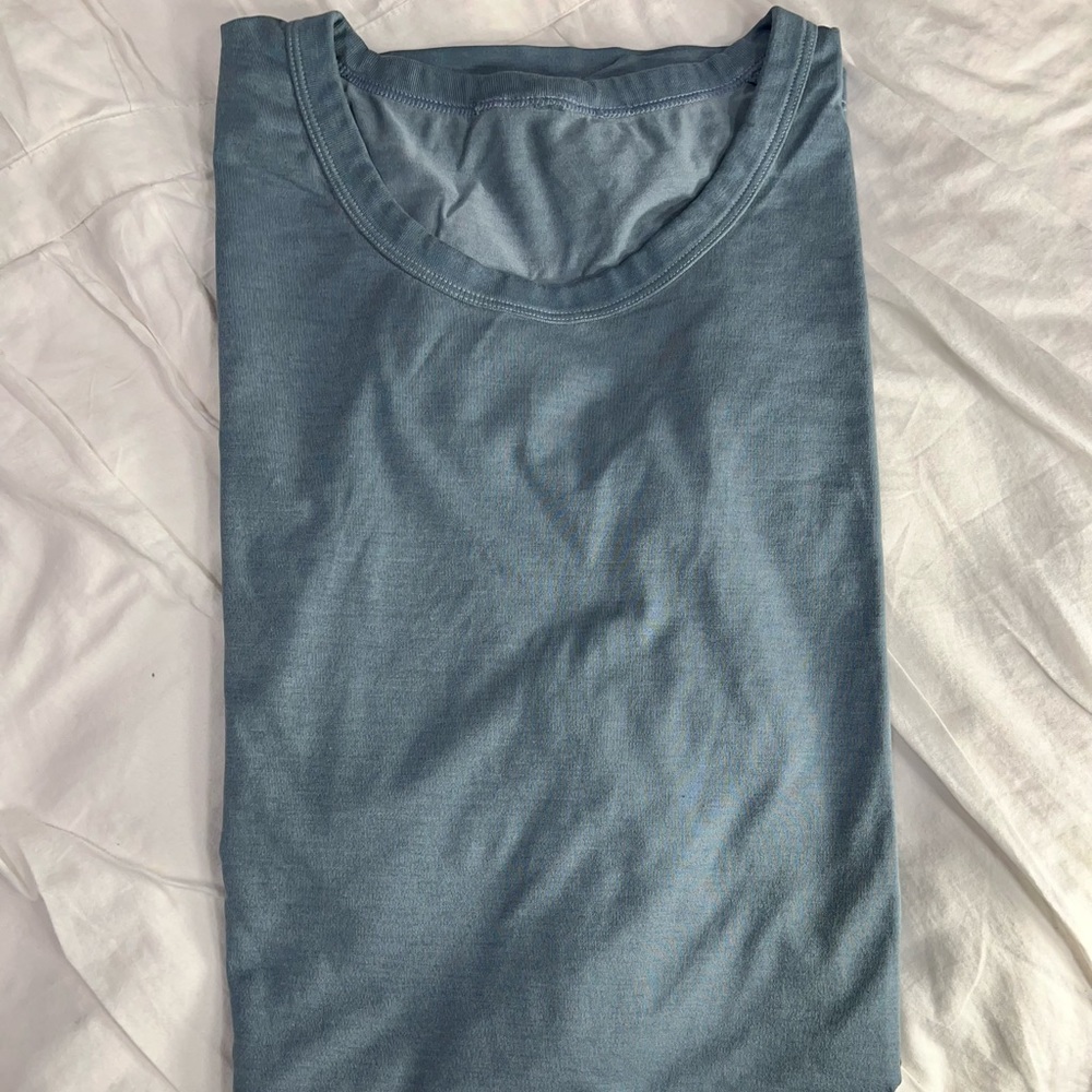 lululemon Fundamental Tee